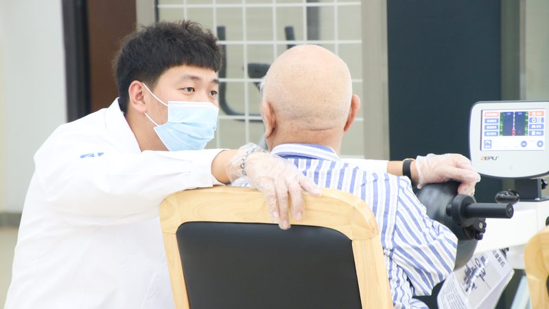 农村社区养老护理员培训：关键方法与实操要点